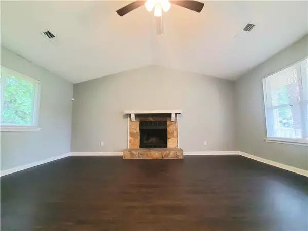 Stone Mountain, GA 30088,5461 Forest Path CT