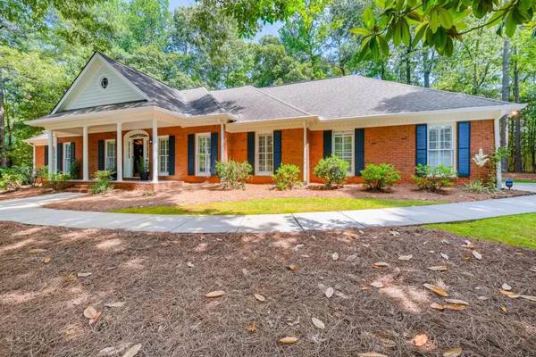 510 Saddle Crest DR, Roswell, GA 30075