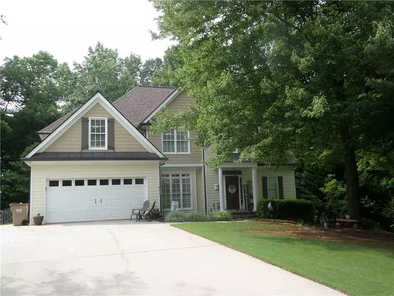 7640 Paces LN, Gainesville, GA 30506