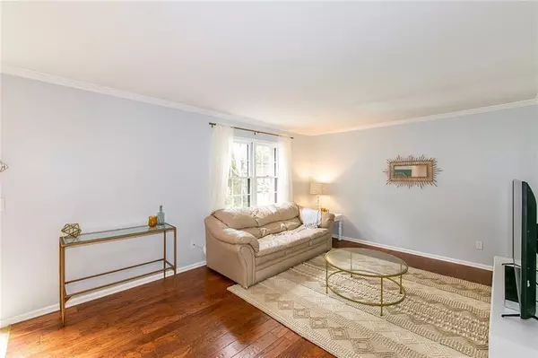 Atlanta, GA 30327,73 Monet CT NW