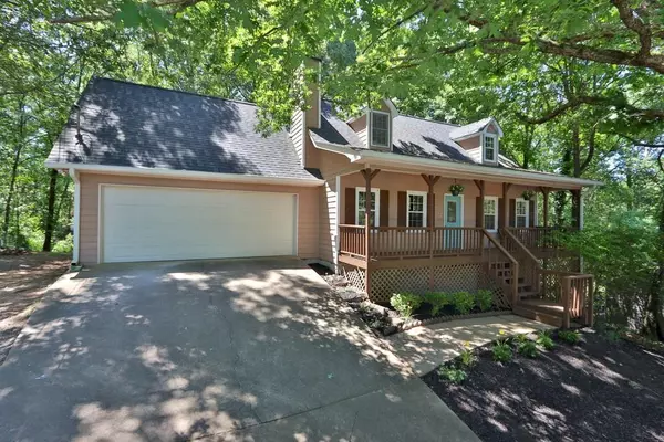 611 Alma CT, Buford, GA 30518