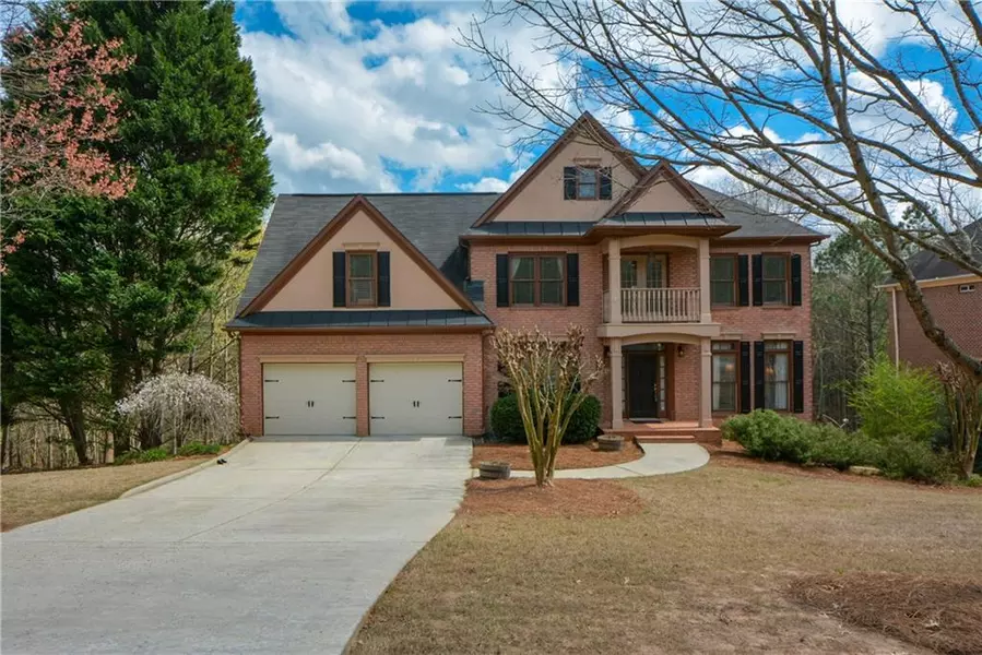 3373 Glen Devon LN, Berkeley Lake, GA 30096