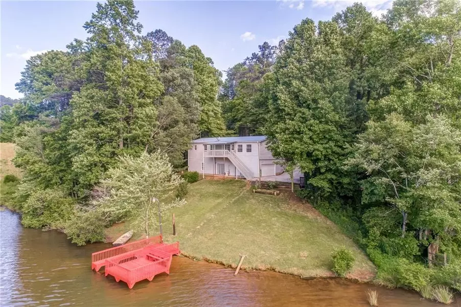 227 Twin Mountain Lake CIR, Talking Rock, GA 30175