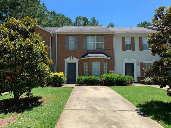 7662 Bernardo DR, Riverdale, GA 30296