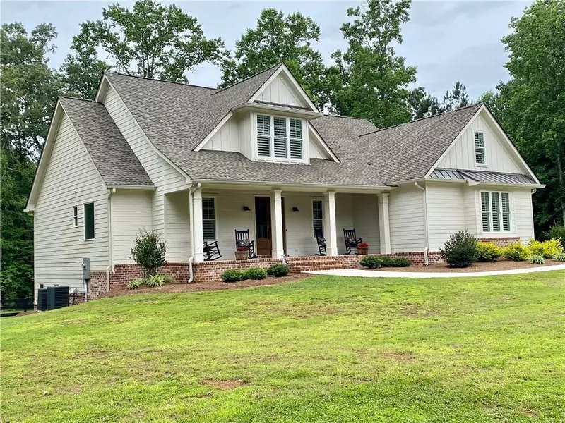 369 Marvin Land LN, Canton, GA 30115