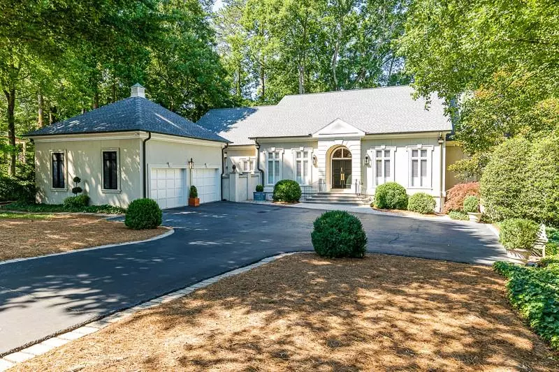 1171 Northmoor CT NW, Atlanta, GA 30327