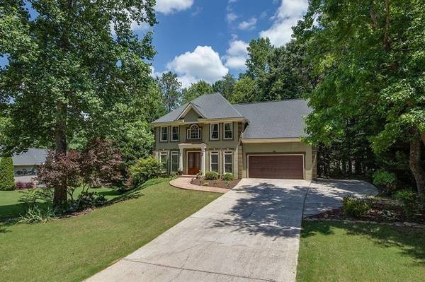 147 Long Meadow LN, Alpharetta, GA 30004