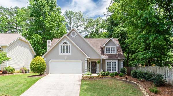 8895 Club River DR, Roswell, GA 30076