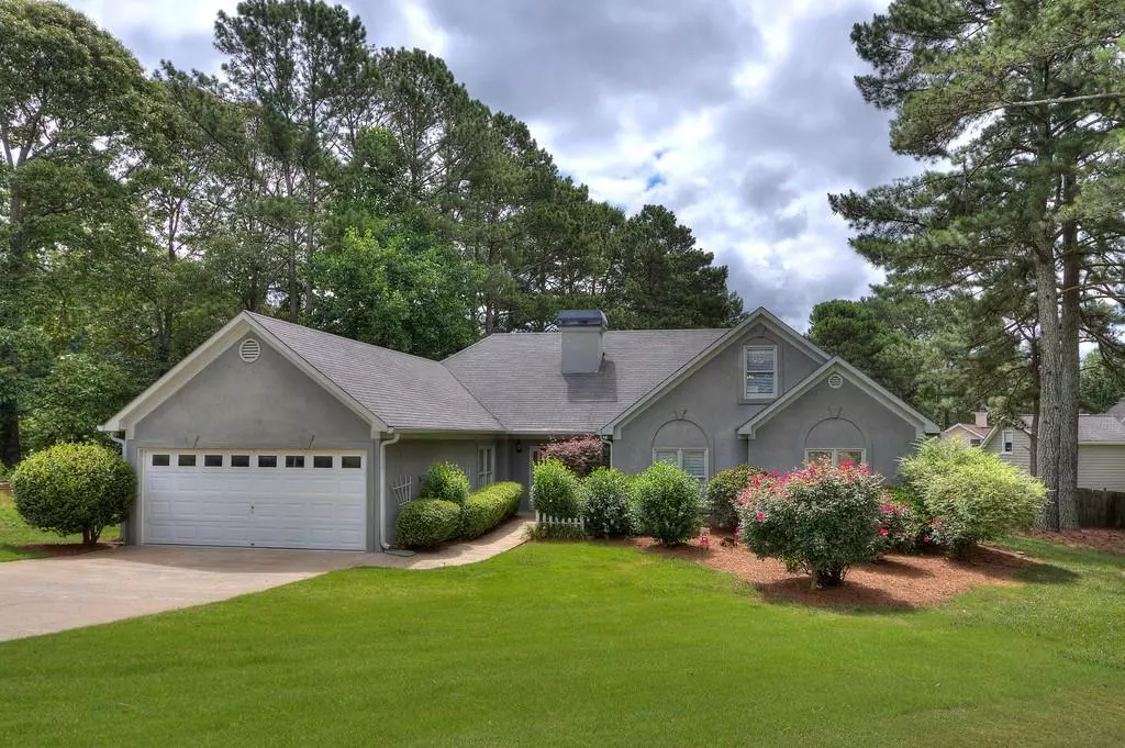 Acworth, GA 30102,2121 Soft Pine LN NW