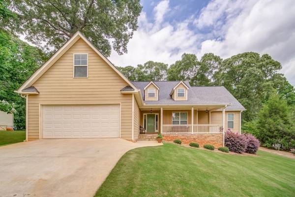 3007 Sarah LN, Griffin, GA 30224