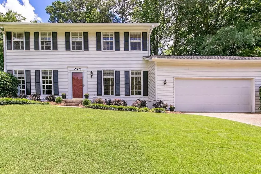 275 Barrington DR E, Roswell, GA 30076