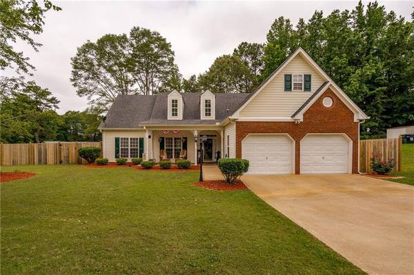 154 Hampton Oaks CIR, Villa Rica, GA 30180