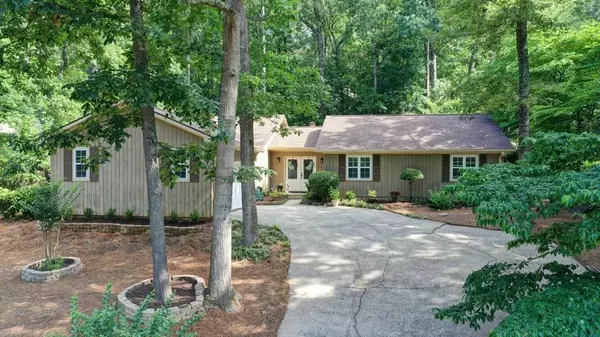 Alpharetta, GA 30022,780 Nile DR