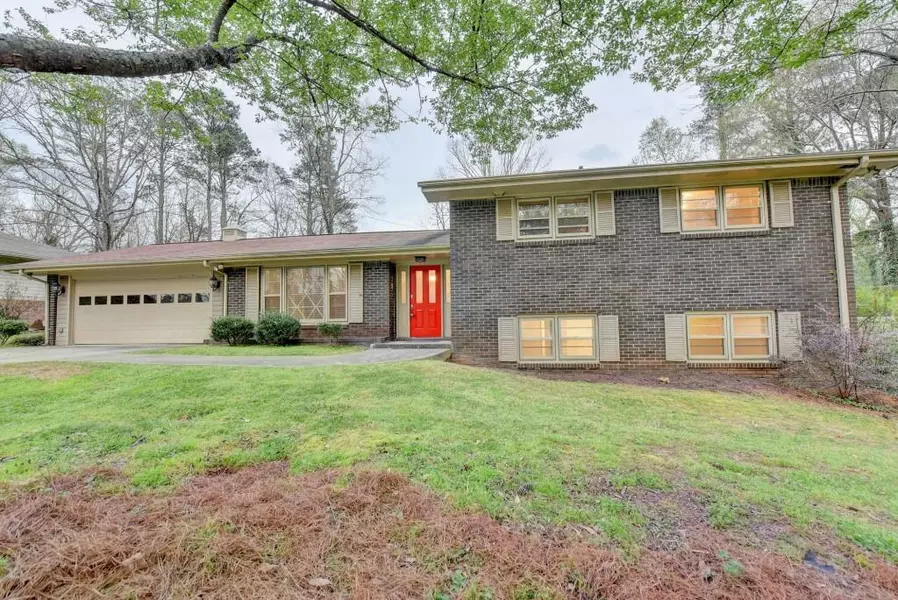 4773 Luray DR, Dunwoody, GA 30338