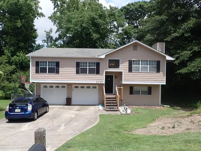 5635 Cardigan TRCE, Sugar Hill, GA 30518