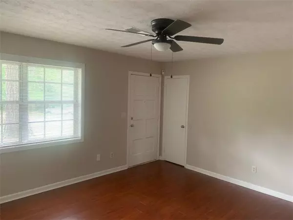 Lithonia, GA 30038,6380 Forester WAY