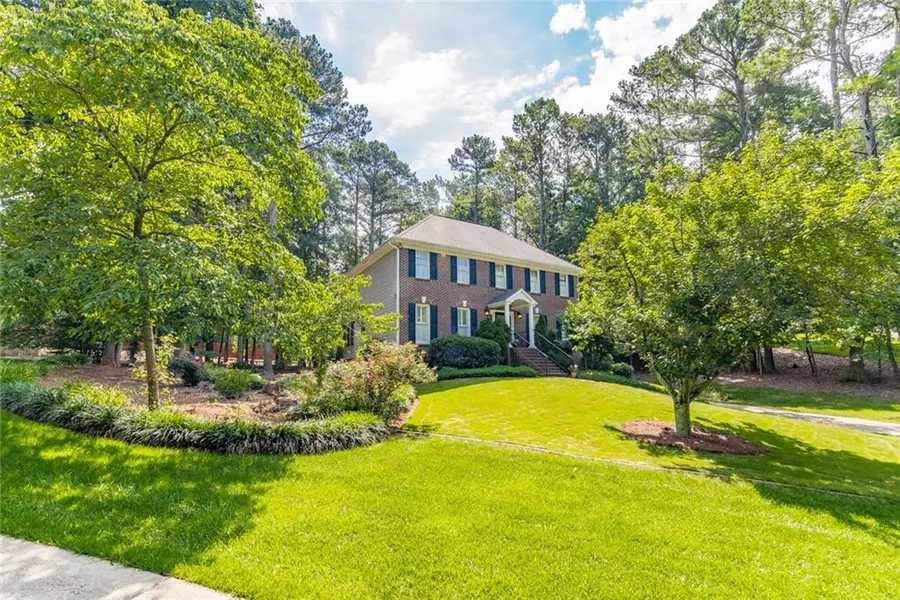 913 Pinehurst CV, Woodstock, GA 30188