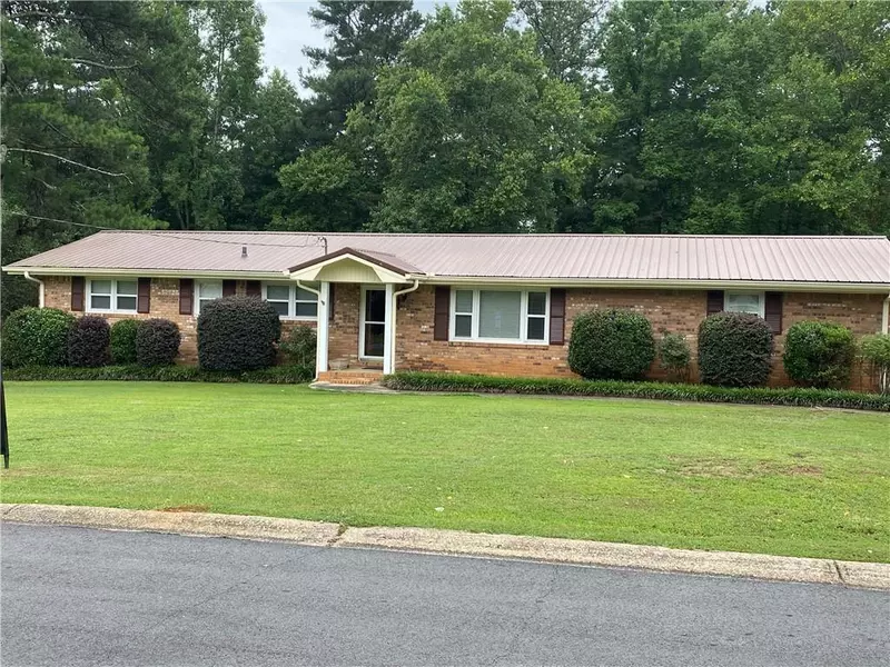 3659 Vicki LN, Douglasville, GA 30135