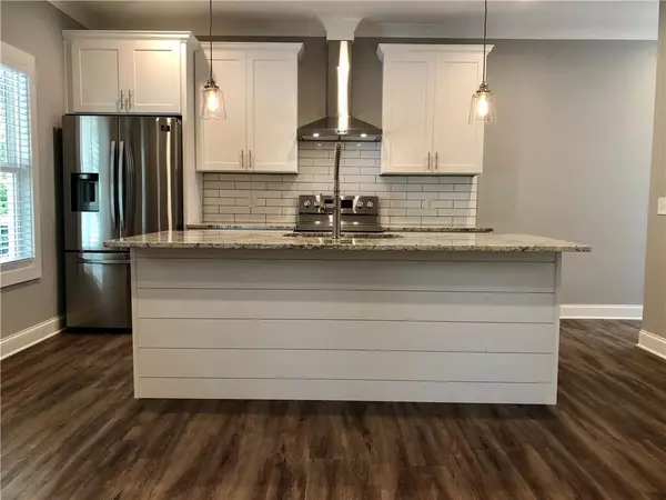 Ball Ground, GA 30107,212 Old Canton CIR