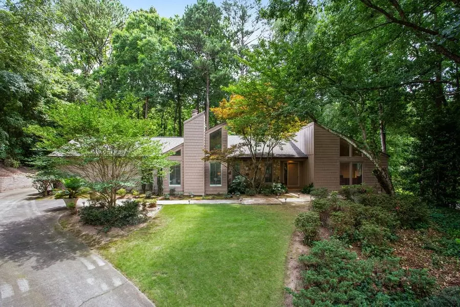 980 Riverside TRCE, Sandy Springs, GA 30328