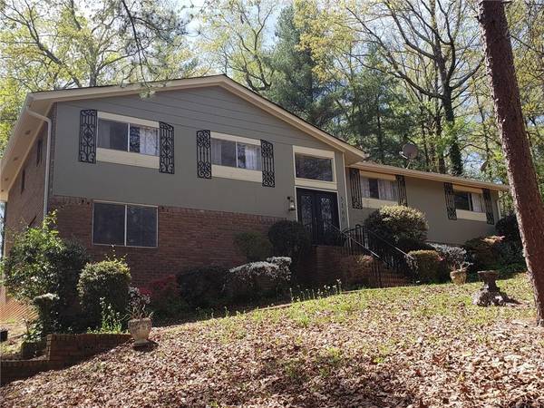 5160 Erin RD SW, Atlanta, GA 30331