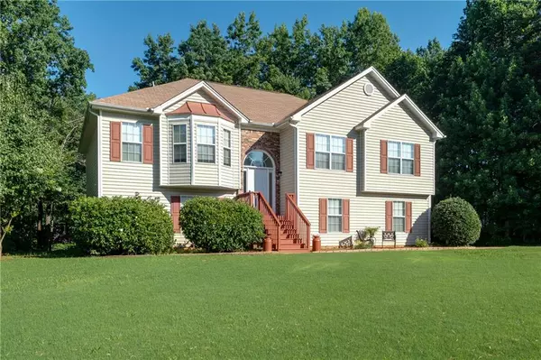 Flowery Branch, GA 30542,6264 Saturn DR