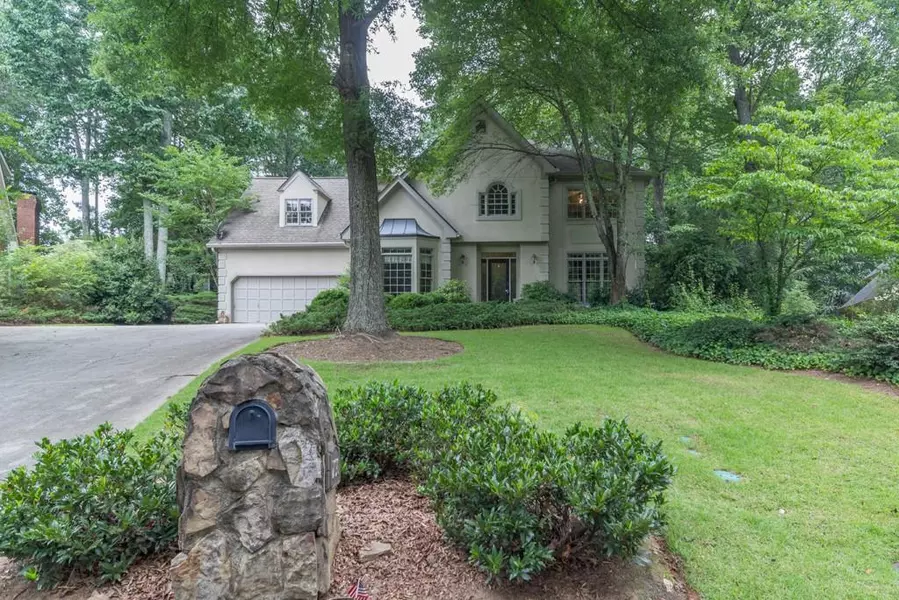 2090 Pearwood PATH, Roswell, GA 30076