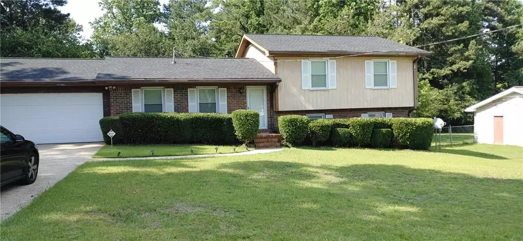 5918 Pine Hurst WAY, Douglasville, GA 30135