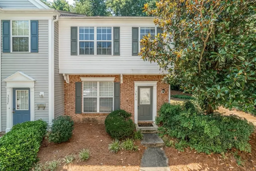 3826 BERKELEY XING, Duluth, GA 30096