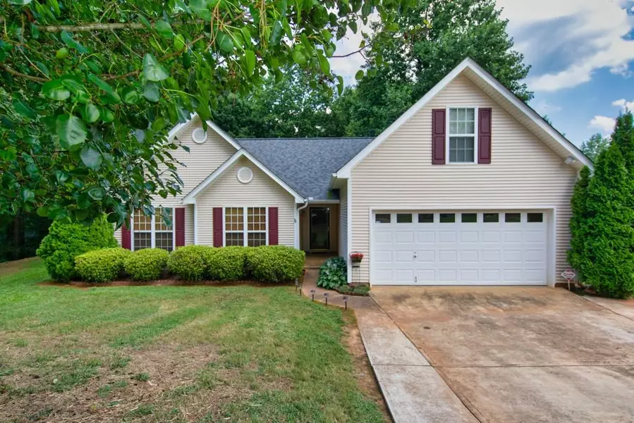 4087 River Elan DR, Gainesville, GA 30507