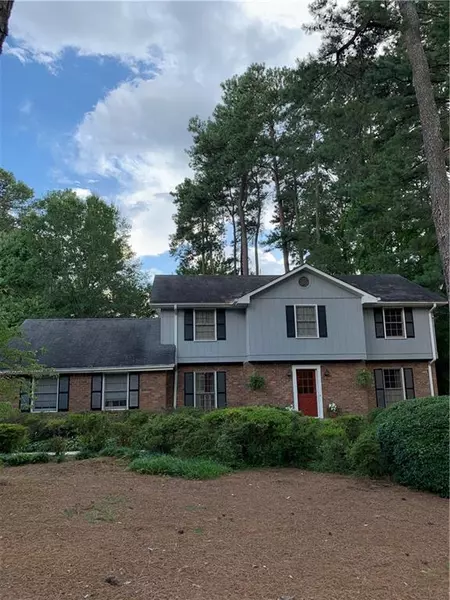 425 Houze WAY, Roswell, GA 30076