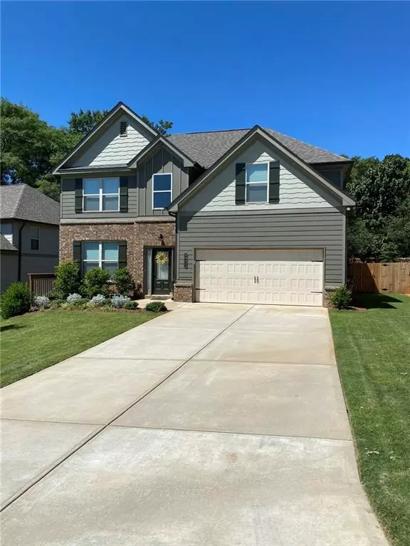 5716 Shore Isle CT, Flowery Branch, GA 30542