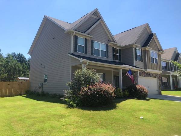 216 Parkcrest LN, Dallas, GA 30132