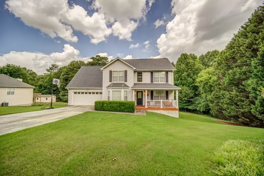 7221 Tascosa DR, Flowery Branch, GA 30542