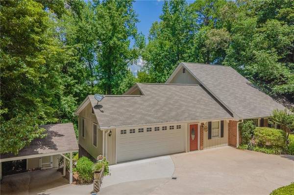 4006 Oak Harbour CT, Gainesville, GA 30506