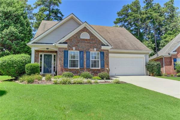 5437 Ashmoore LN, Flowery Branch, GA 30542