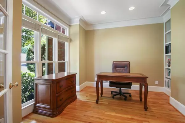 Alpharetta, GA 30022,8480 High Hampton Chase