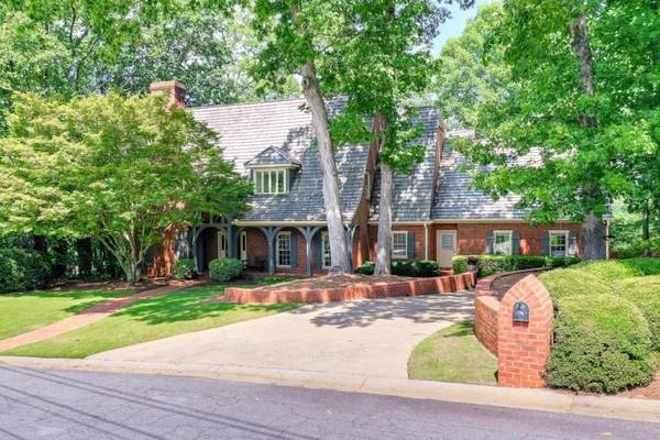 800 Burning Tree DR SE, Marietta, GA 30067