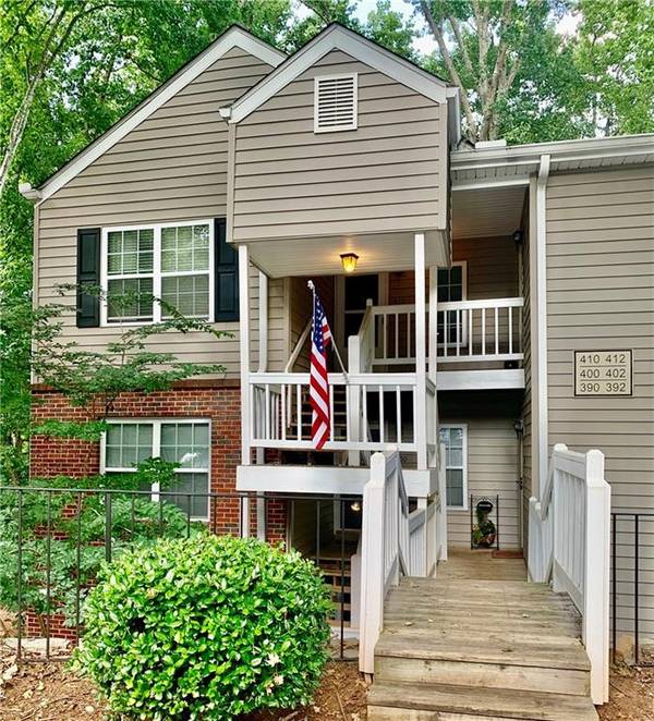 392 Teal CT #392, Roswell, GA 30076