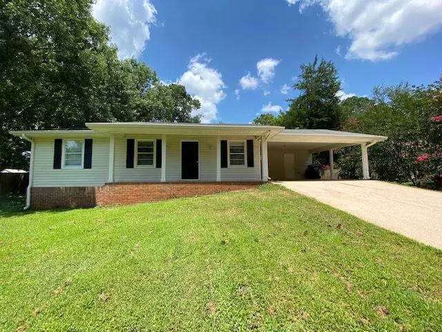 64 CATHIE DR, Dallas, GA 30132