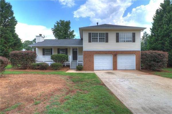 5342 Reuben CT, Ellenwood, GA 30294