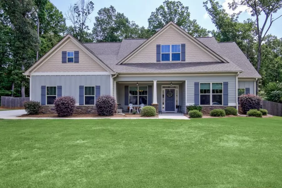 6188 Clear Brook PASS, Douglasville, GA 30135