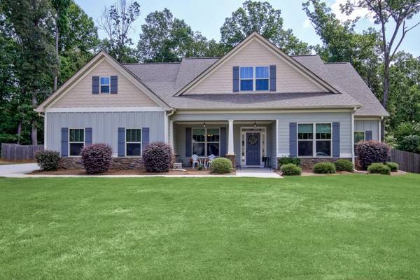 6188 Clear Brook PASS, Douglasville, GA 30135