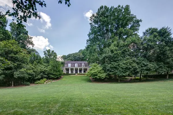 4925 Jett RD, Atlanta, GA 30327