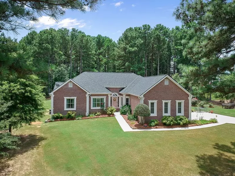 70 Black Walnut TRL, Hampton, GA 30228