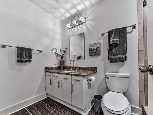 Atlanta, GA 30308,845 NW Spring ST NW #227