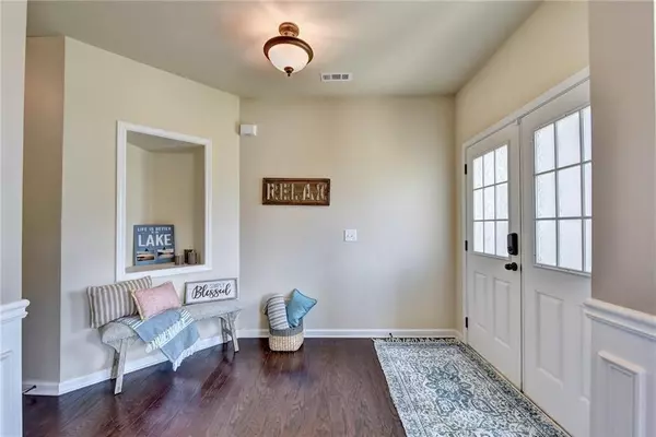 Flowery Branch, GA 30542,5920 Park Bay CT