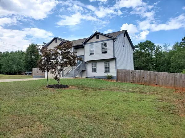 Flowery Branch, GA 30542,5411 Redfield WAY