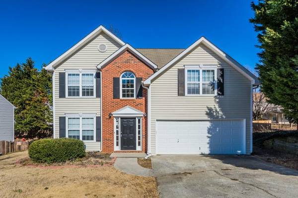 4333 Chesapeake TRCE NW, Acworth, GA 30101