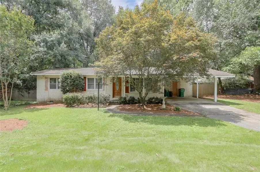 472 Little RD SE, Marietta, GA 30067